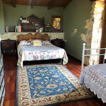 Elbosqueencantadocantabria Villa Ampuero Eksteriør bilde